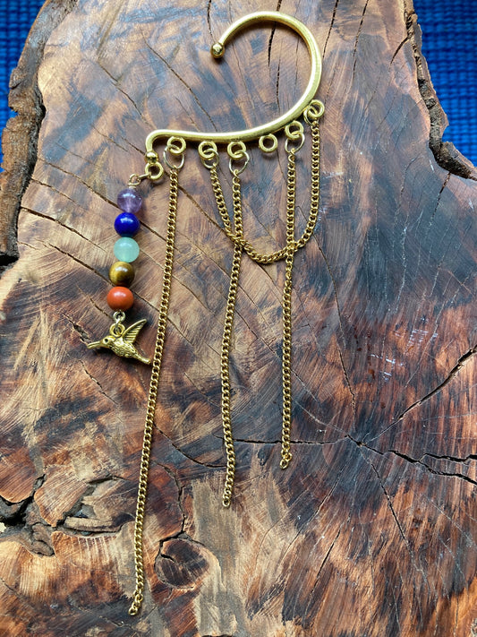 Earcuff single, swooping gold chain with rainbow beads and hummingbird