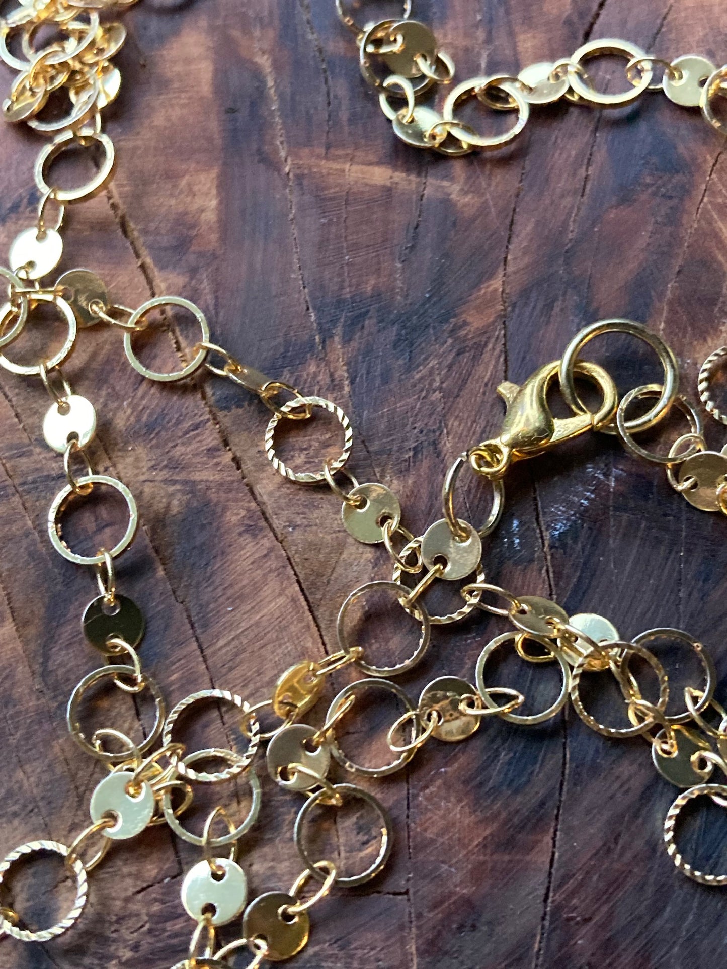 Feathered large Diamond pendant neclace